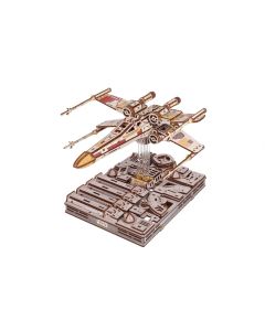 Luke Skywalker X-Wing Starfighter